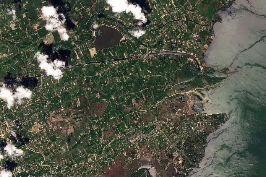 Landscape permanently altered by mudslide